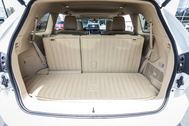 Used 2016 Toyota Highlander Limited FWD image 61