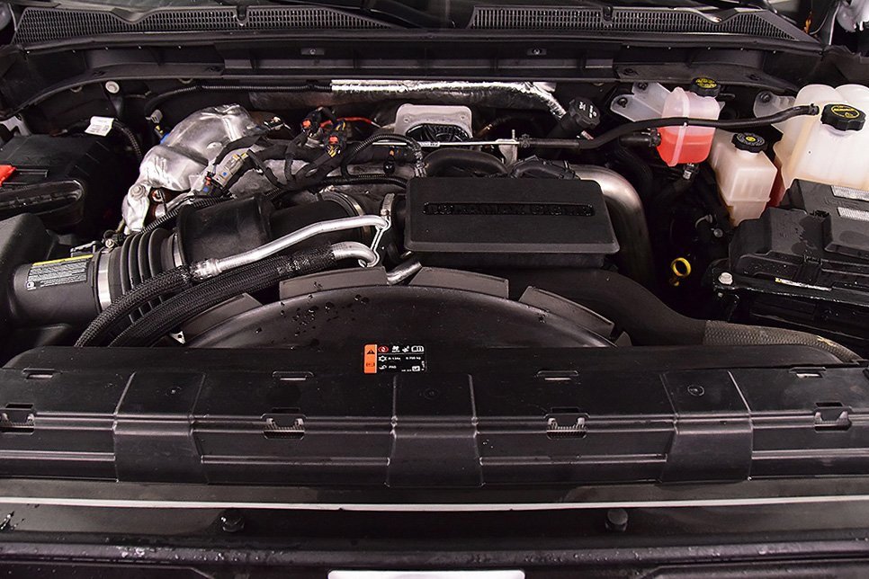 Used 2025 GMC Sierra 2500 Denali Ultimate w/ Snow Plow Prep/Camper Package image 36