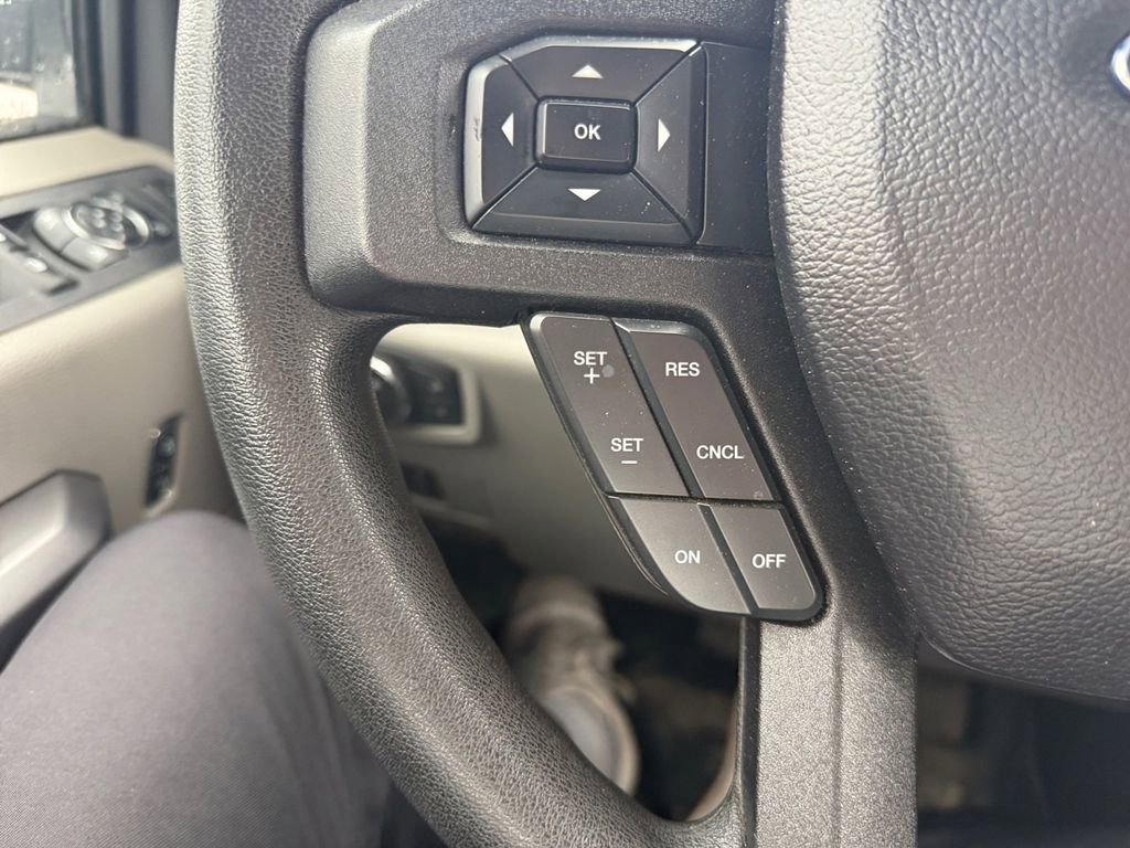 Used 2019 Ford F350 XLT w/ XLT Premium Package image 27