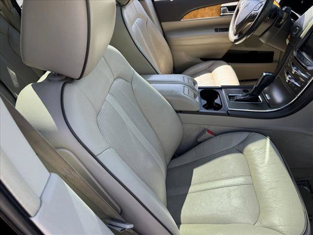 Used 2013 Lincoln MKX AWD image 20