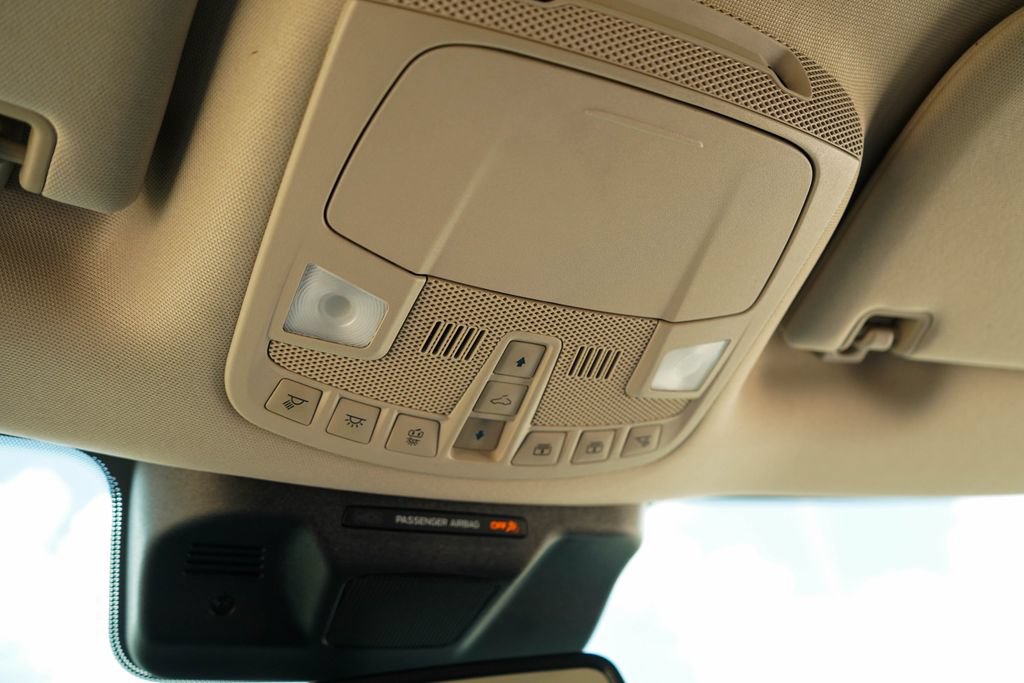 Used 2022 Ford Expedition Limited AWD/4WD image 12