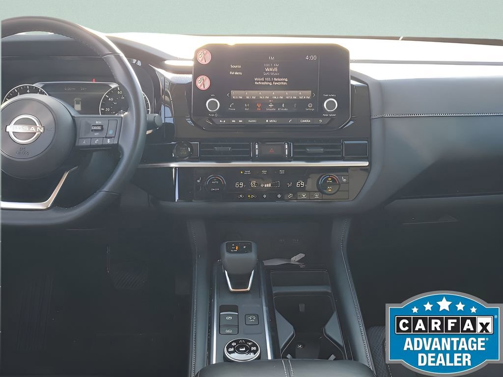 Certified 2025 Nissan Pathfinder SV image 22