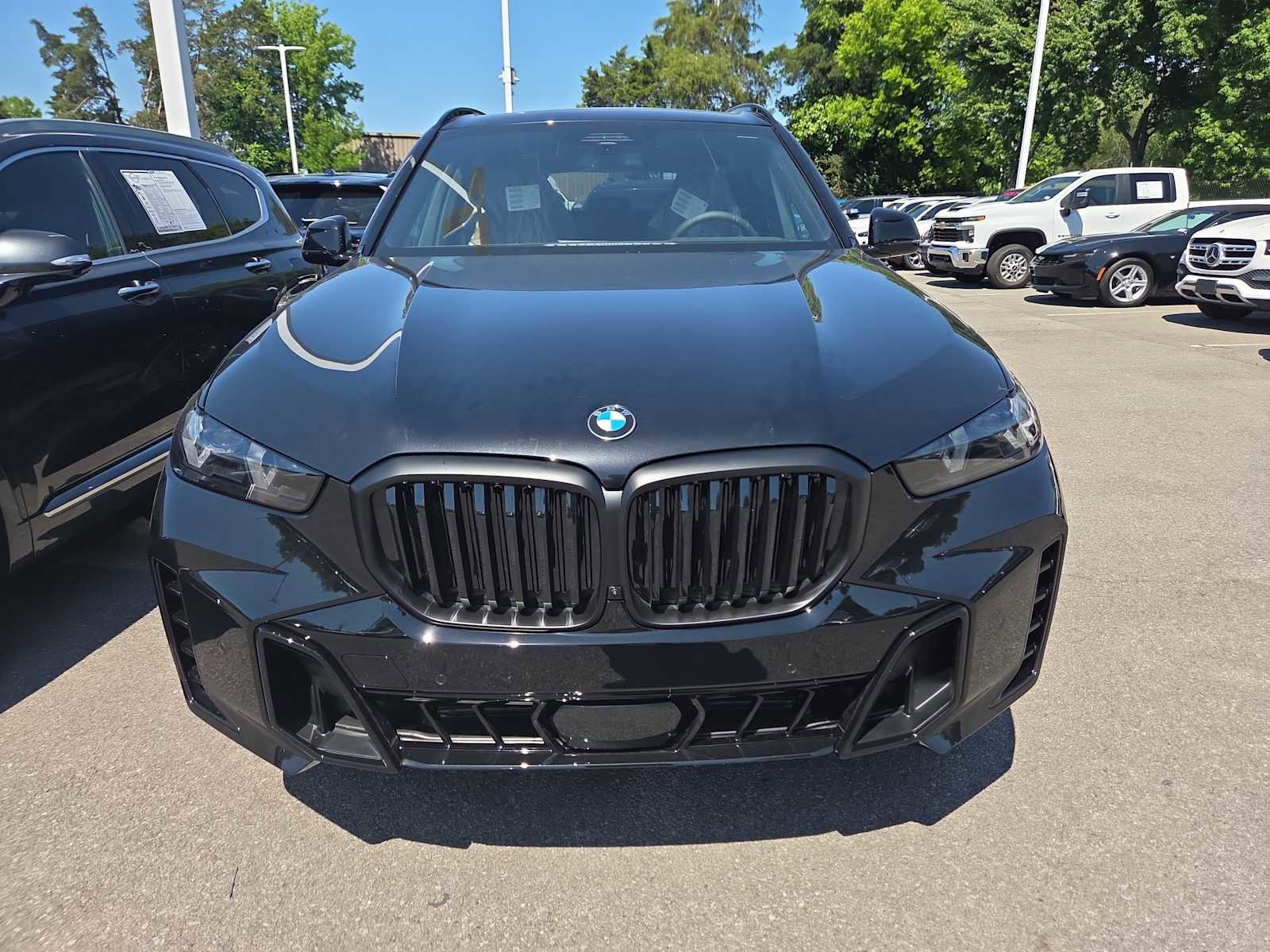 New 2026 BMW X5 xDrive40i w/ M Sport Package AWD/4WD image 11