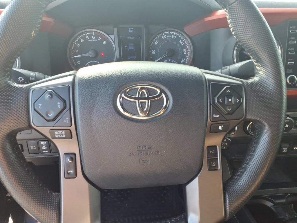 Used 2020 Toyota Tacoma TRD Sport AWD/4WD image 10