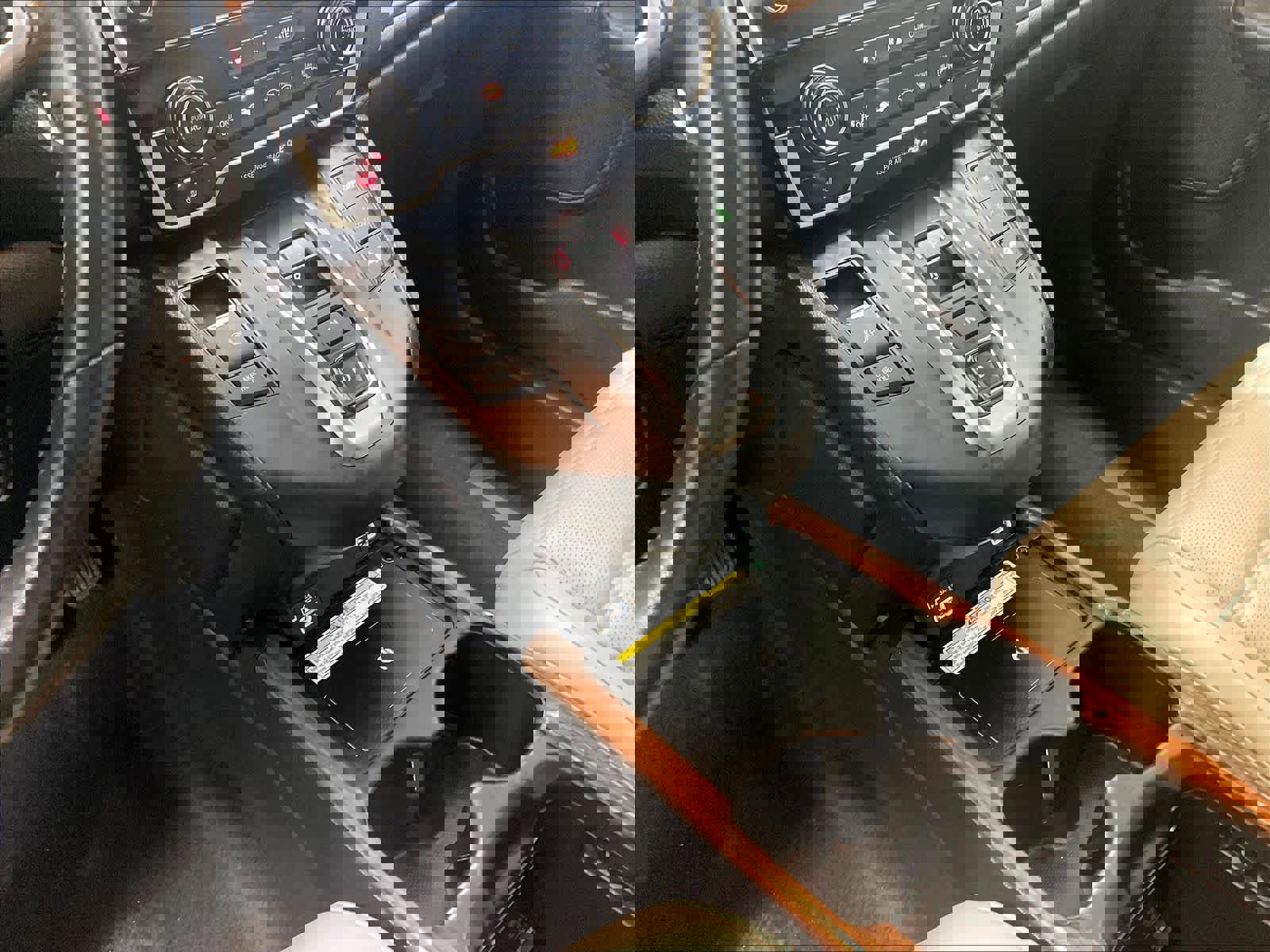 Used 2022 Honda CR-V Touring image 21