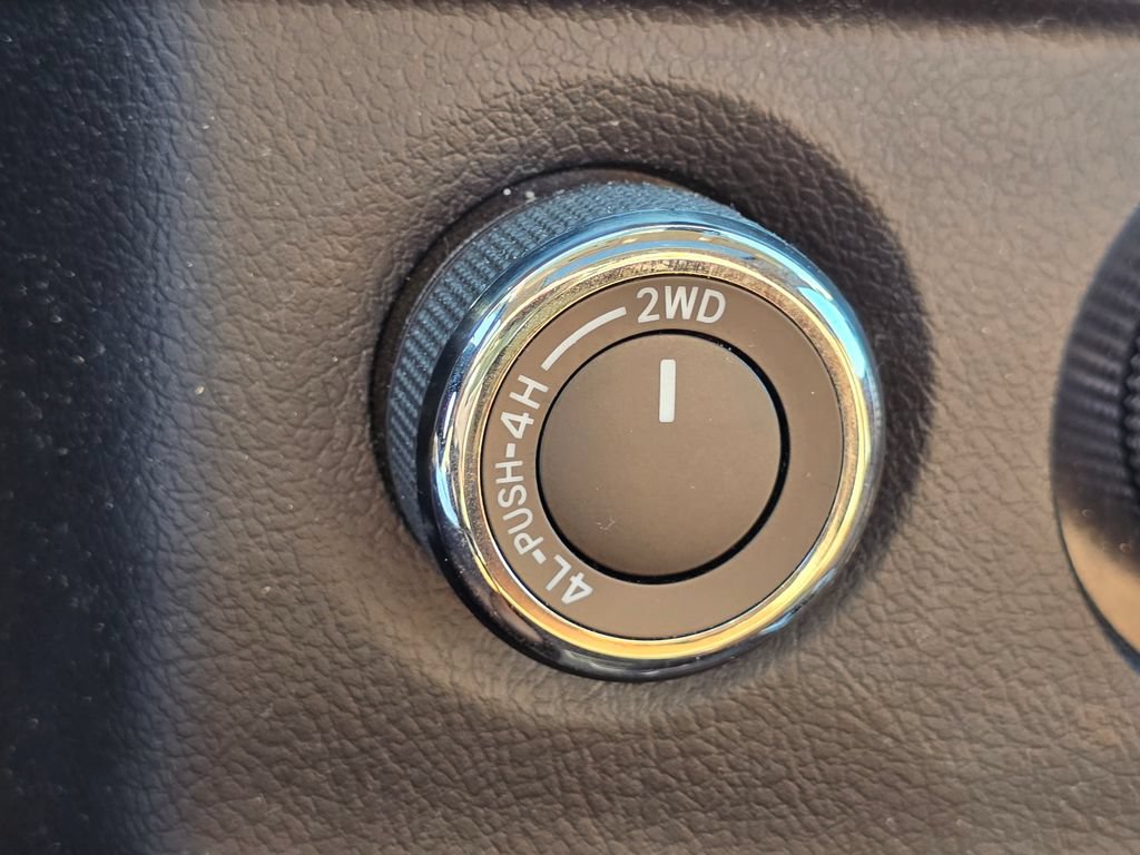 Used 2018 Toyota Sequoia Platinum AWD/4WD image 24