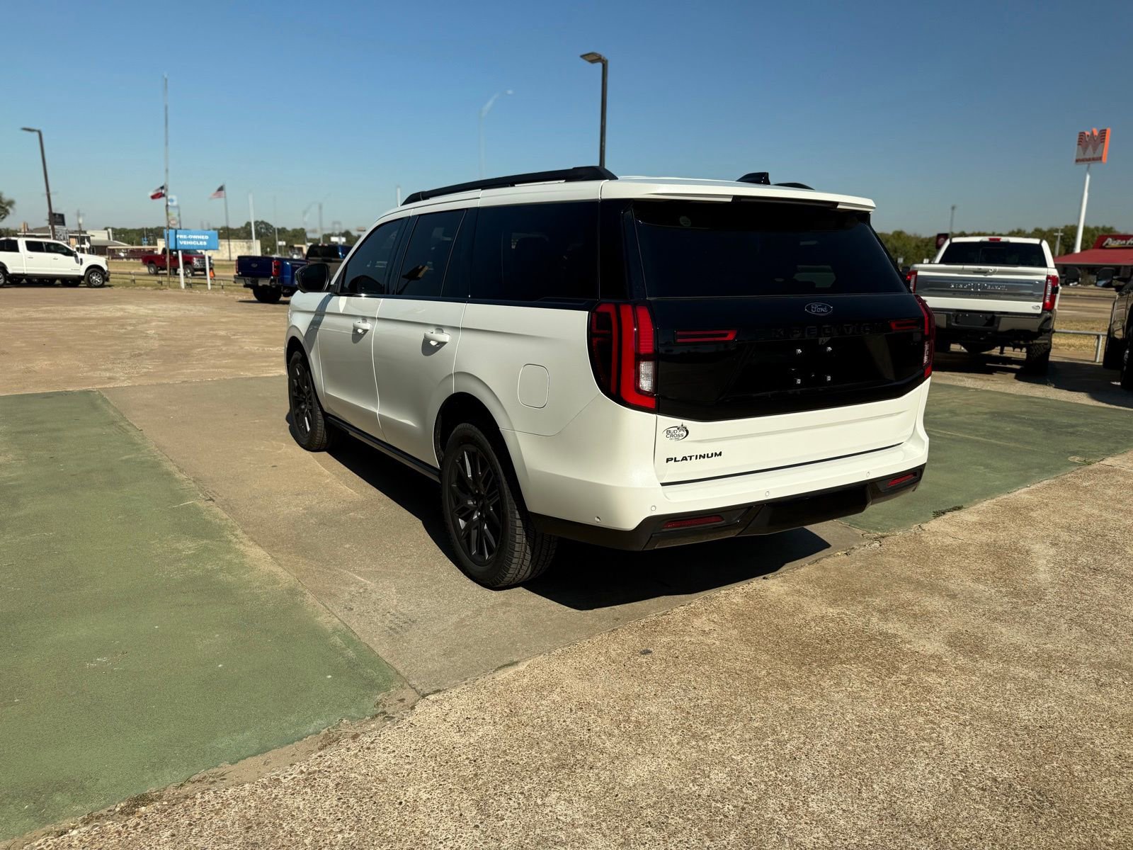 New 2025 Ford Expedition Platinum w/ Stealth Performance Package image 39