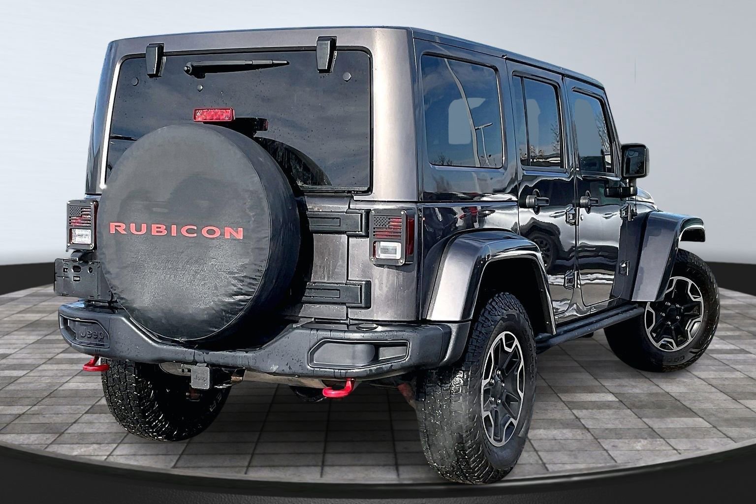 Used 2016 Jeep Wrangler Unlimited Rubicon image 2