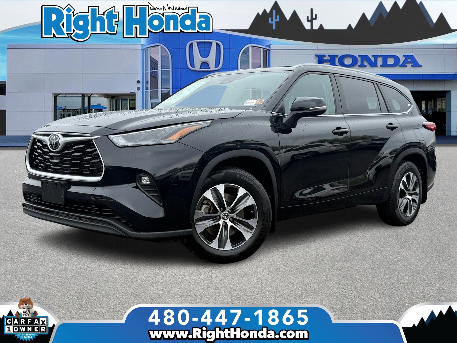Used 2023 Toyota Highlander XLE image 1
