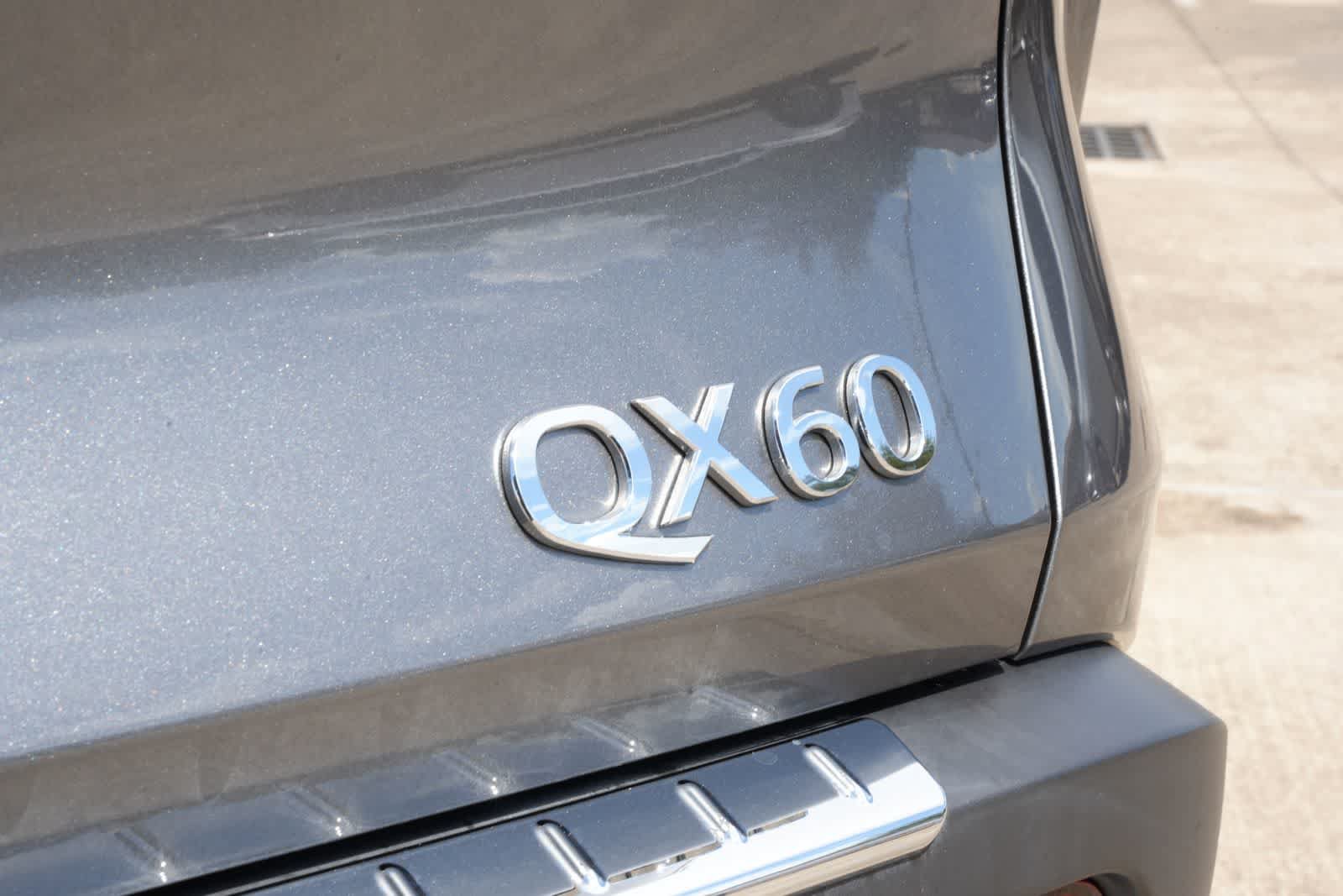Certified 2023 INFINITI QX60 Luxe w/ Cargo Package AWD/4WD image 19