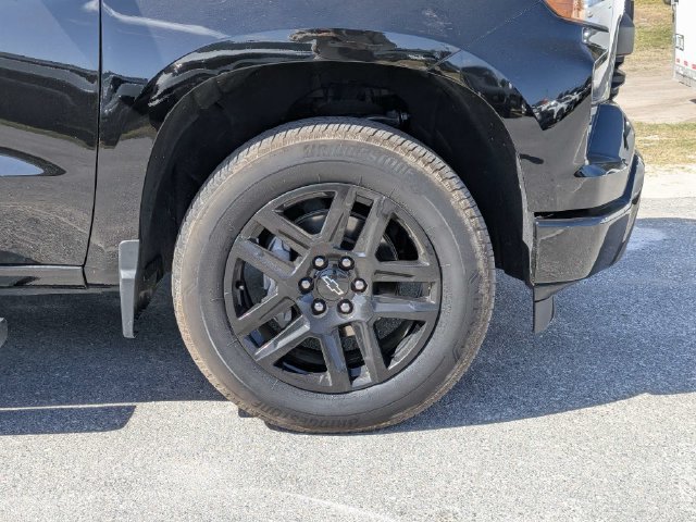 Used 2024 Chevrolet Silverado 1500 Custom AWD/4WD image 12