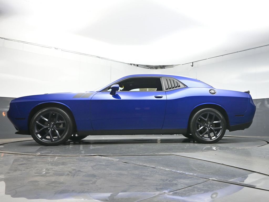 Used 2021 Dodge Challenger SXT w/ Blacktop Package image 31