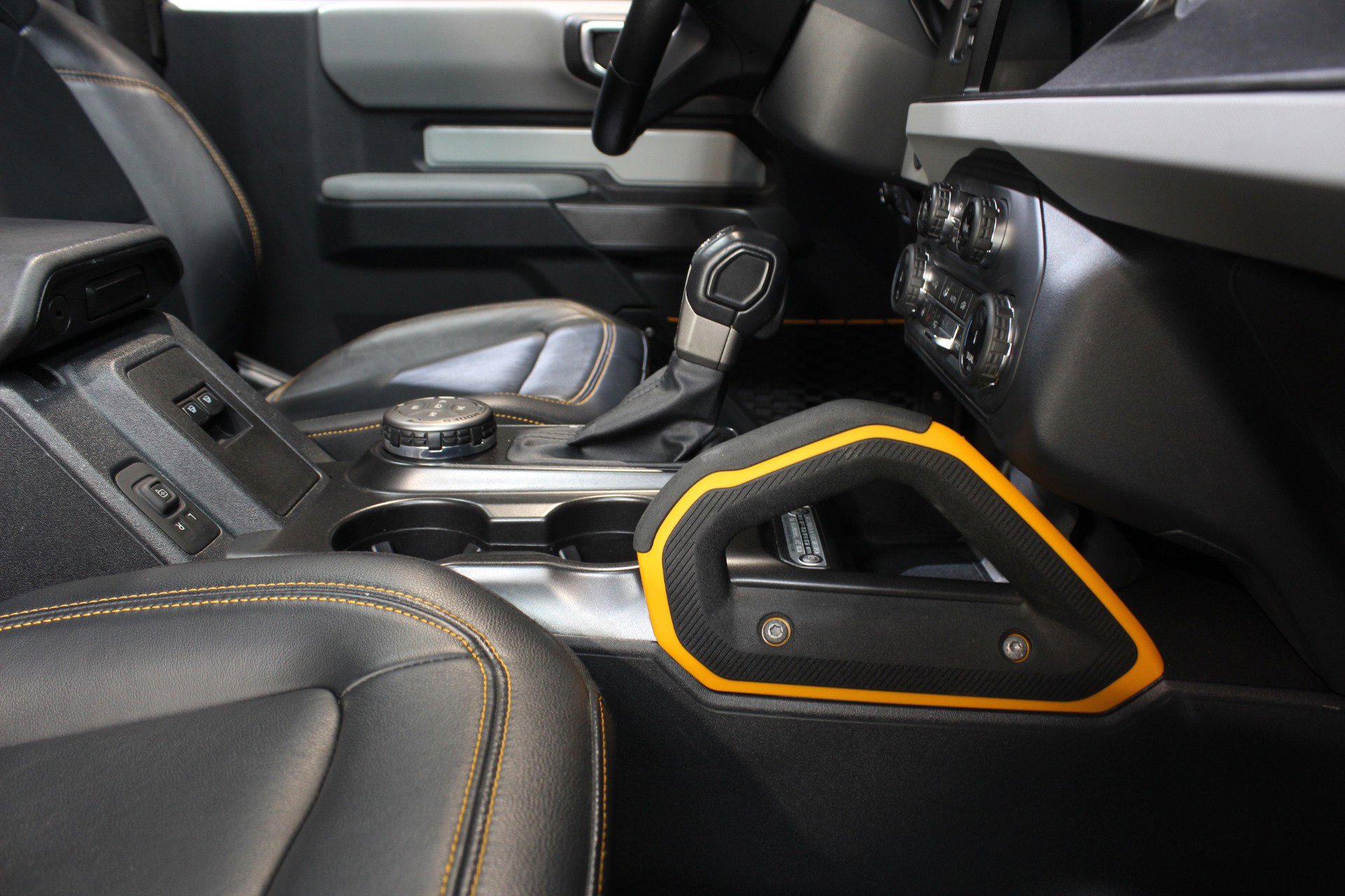 Used 2022 Ford Bronco Badlands image 47