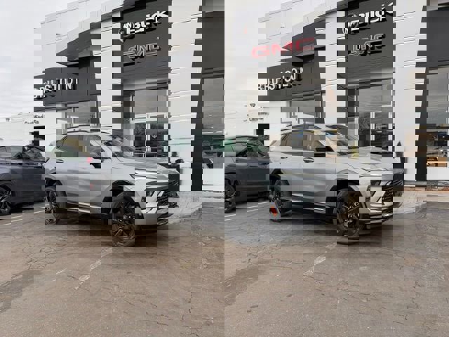 New 2025 Buick Envision Sport Touring image 4