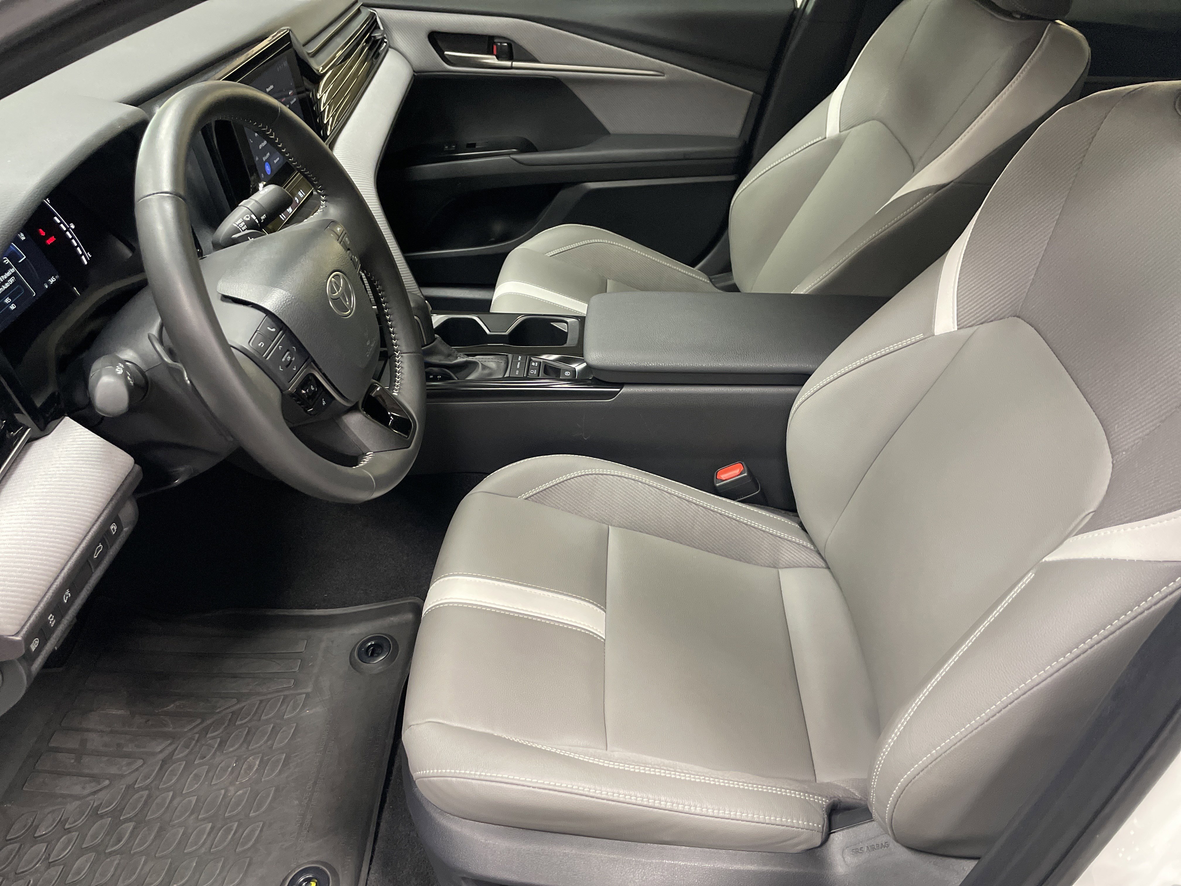 Certified 2025 Toyota Camry SE image 16