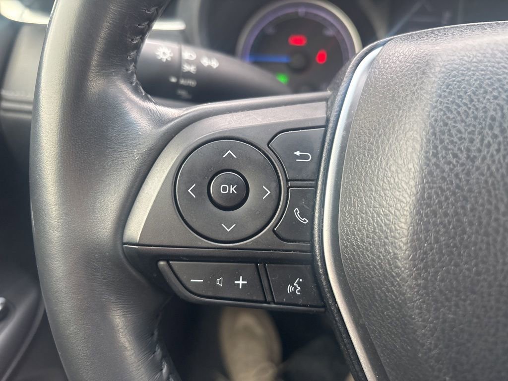 Used 2021 Toyota Venza XLE image 20