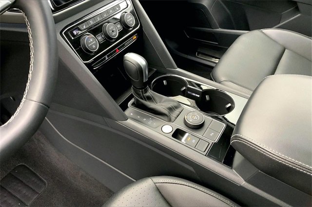 Certified 2023 Volkswagen Atlas SEL image 17