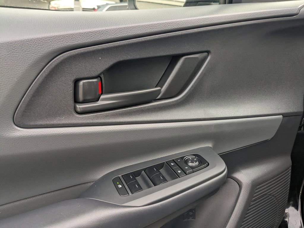 Used 2025 Toyota Prius LE image 14