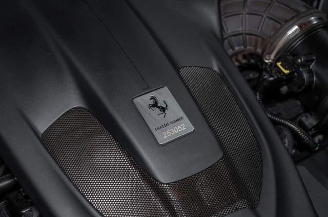 Used 2020 Ferrari Portofino image 23