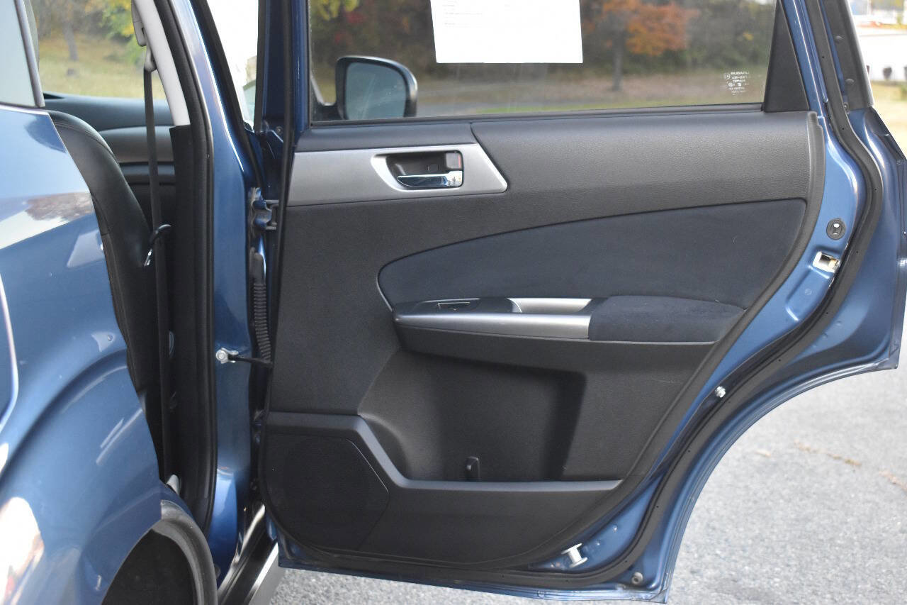 Used 2012 Subaru Forester 2.5X Limited image 11