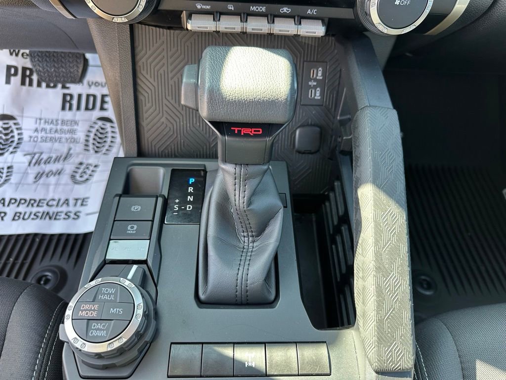 Used 2024 Toyota Tacoma TRD Off-Road image 21