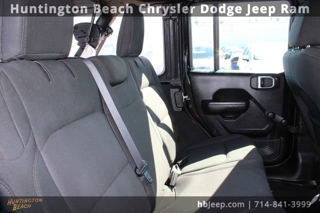 Used 2023 Jeep Wrangler Sport AWD/4WD image 32