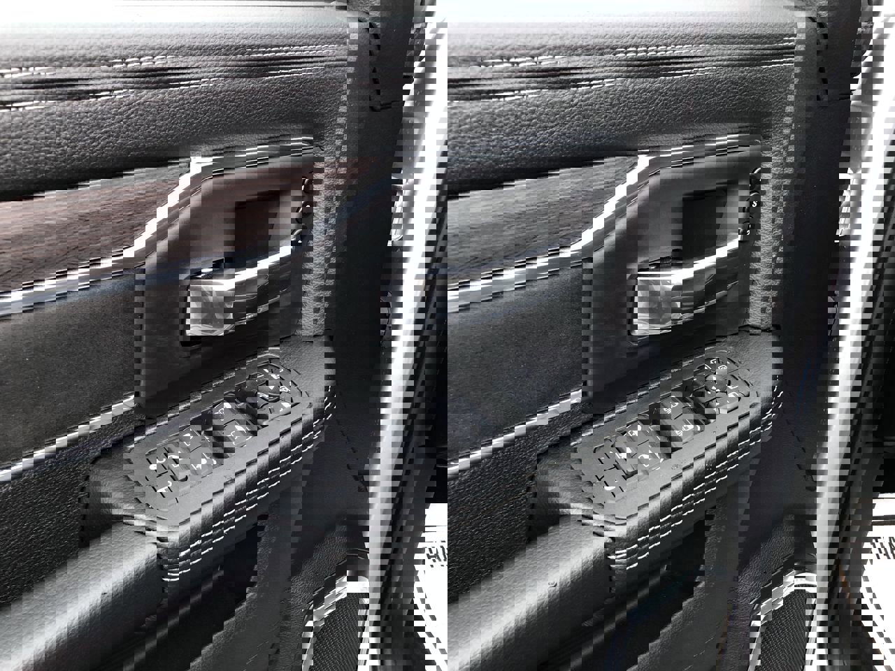 New 2026 RAM 2500 Laramie w/ Night Edition image 20