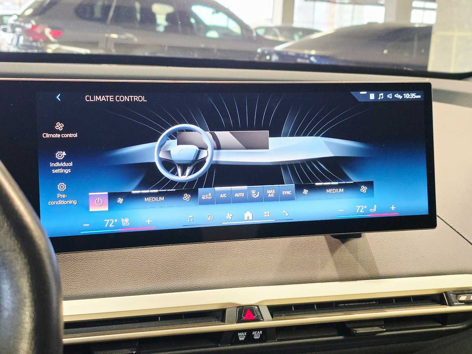 Used 2024 BMW iX xDrive50 w/ Sport Package AWD/4WD image 15