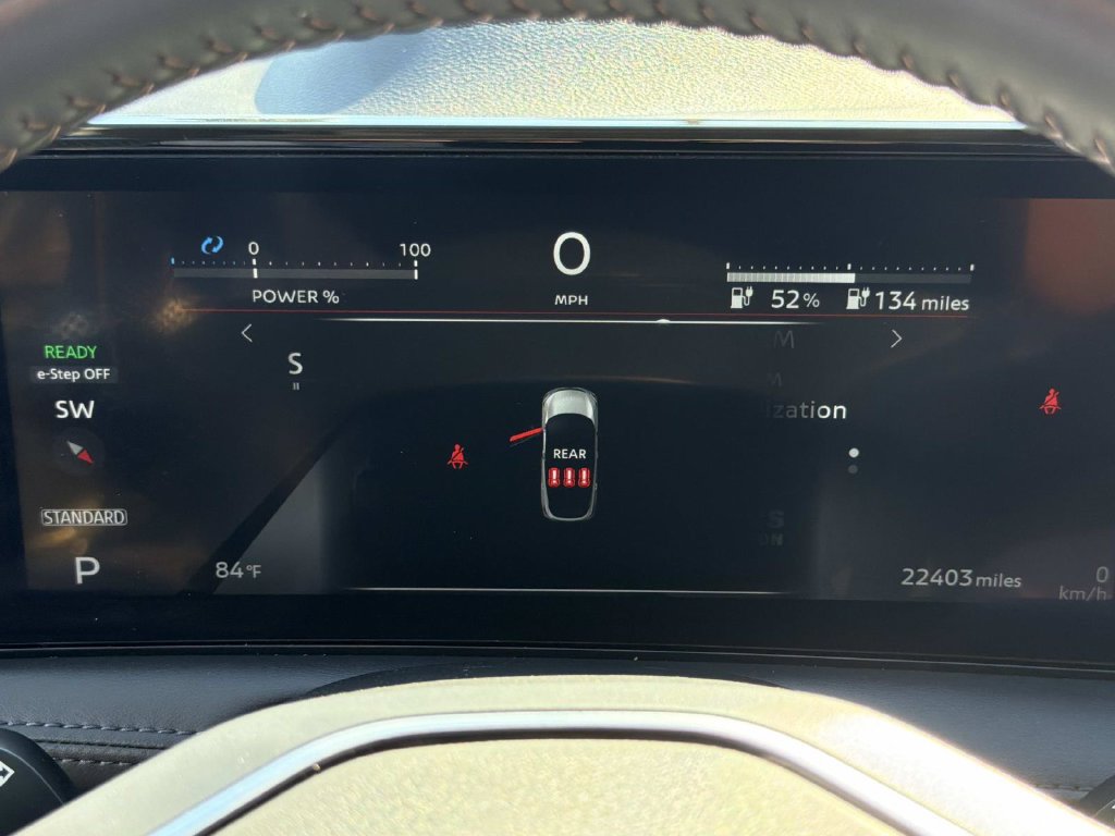 Used 2024 Nissan Ariya FWD image 19