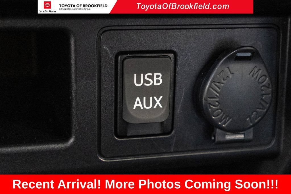 Used 2018 Toyota 4Runner TRD Off-Road Premium AWD/4WD image 26