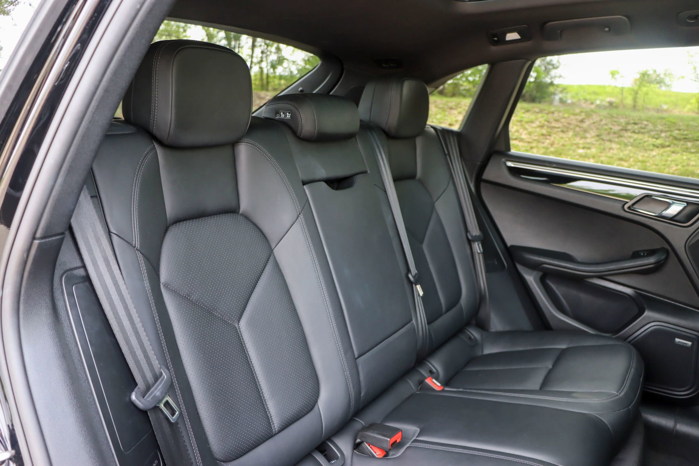 Used 2017 Porsche Macan S image 19