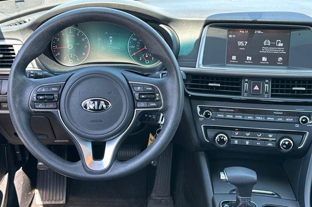 Used 2018 Kia Optima LX FWD image 14