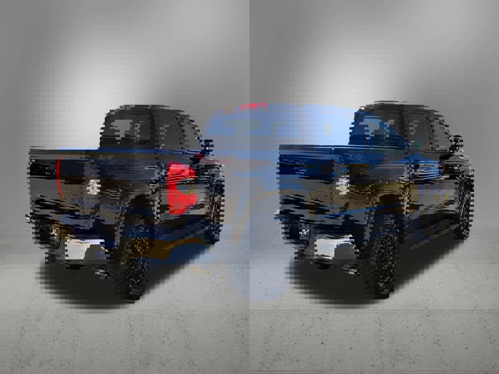 Used 2016 Toyota Tundra SR5 image 6