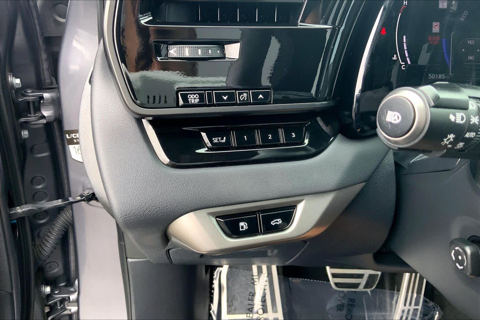 Certified 2023 Lexus RX 500h F Sport w/ Accessory Package (2T) AWD/4WD image 69
