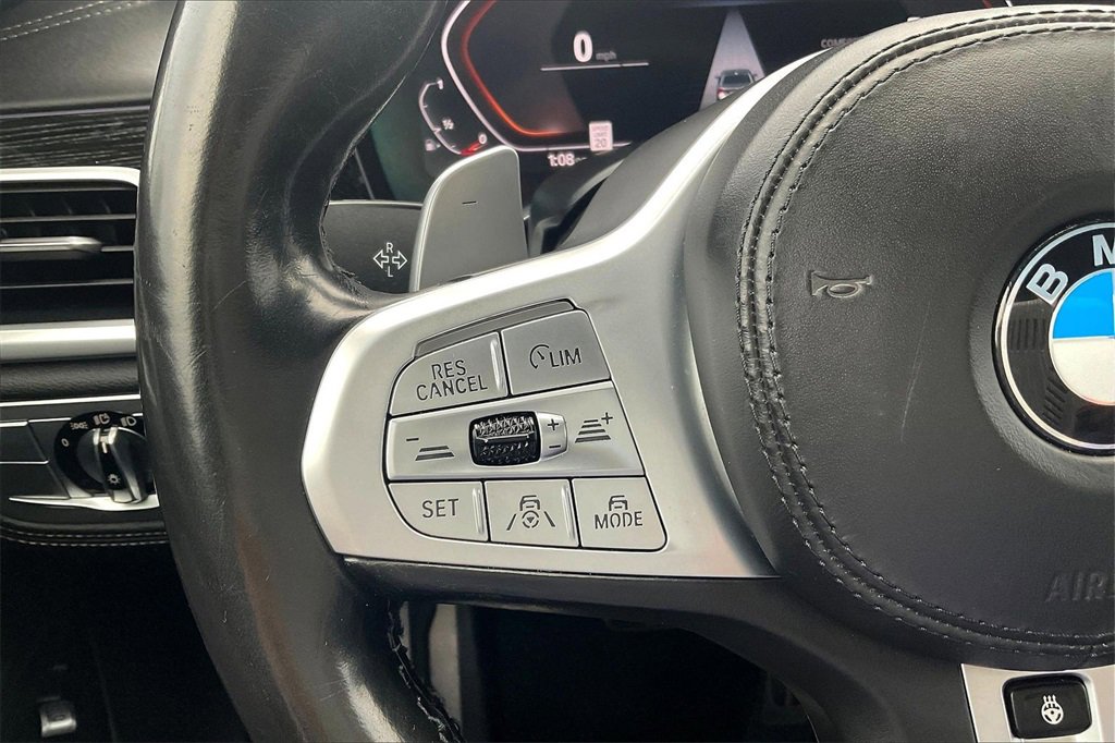 Used 2022 BMW 750i xDrive w/ Executive Package image 18