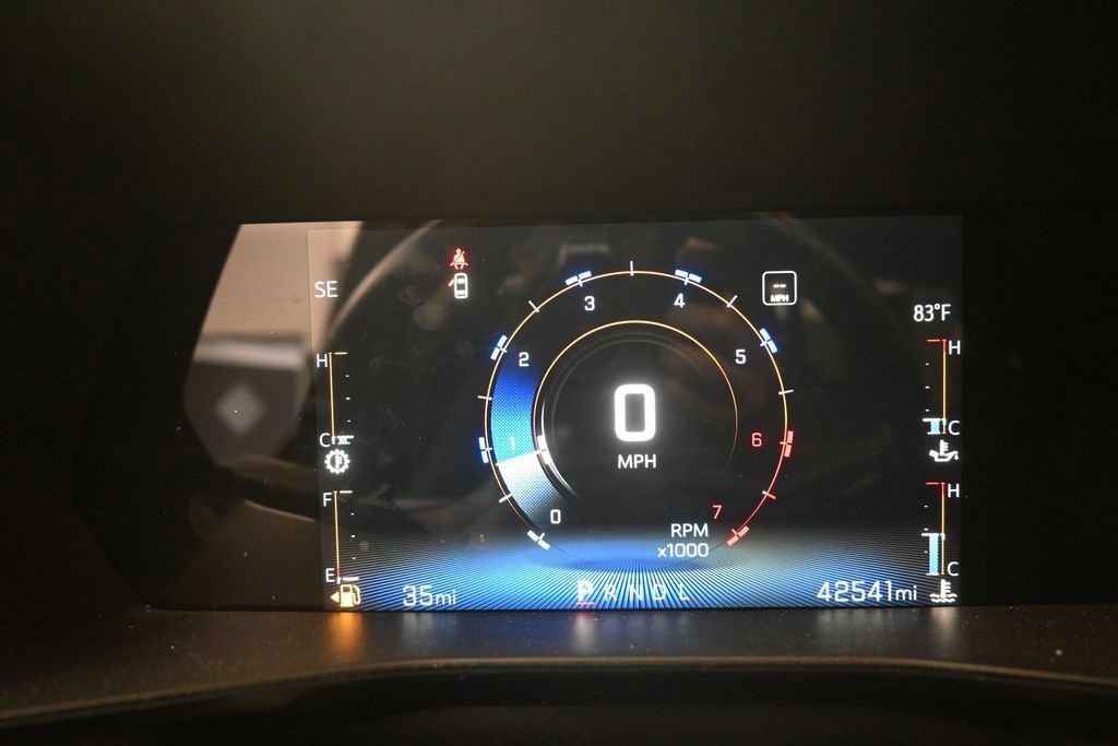 Used 2023 Chevrolet Colorado LT w/ LT Convenience Package RWD image 11