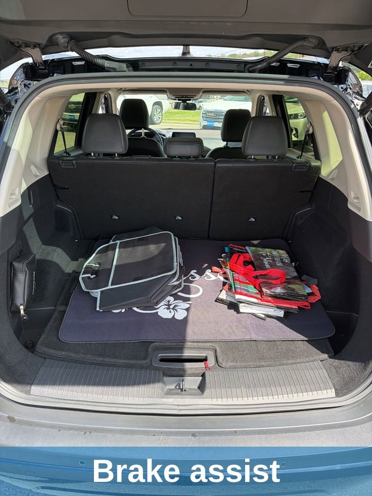 Used 2023 Nissan Rogue SV w/ SV Premium B Package image 11