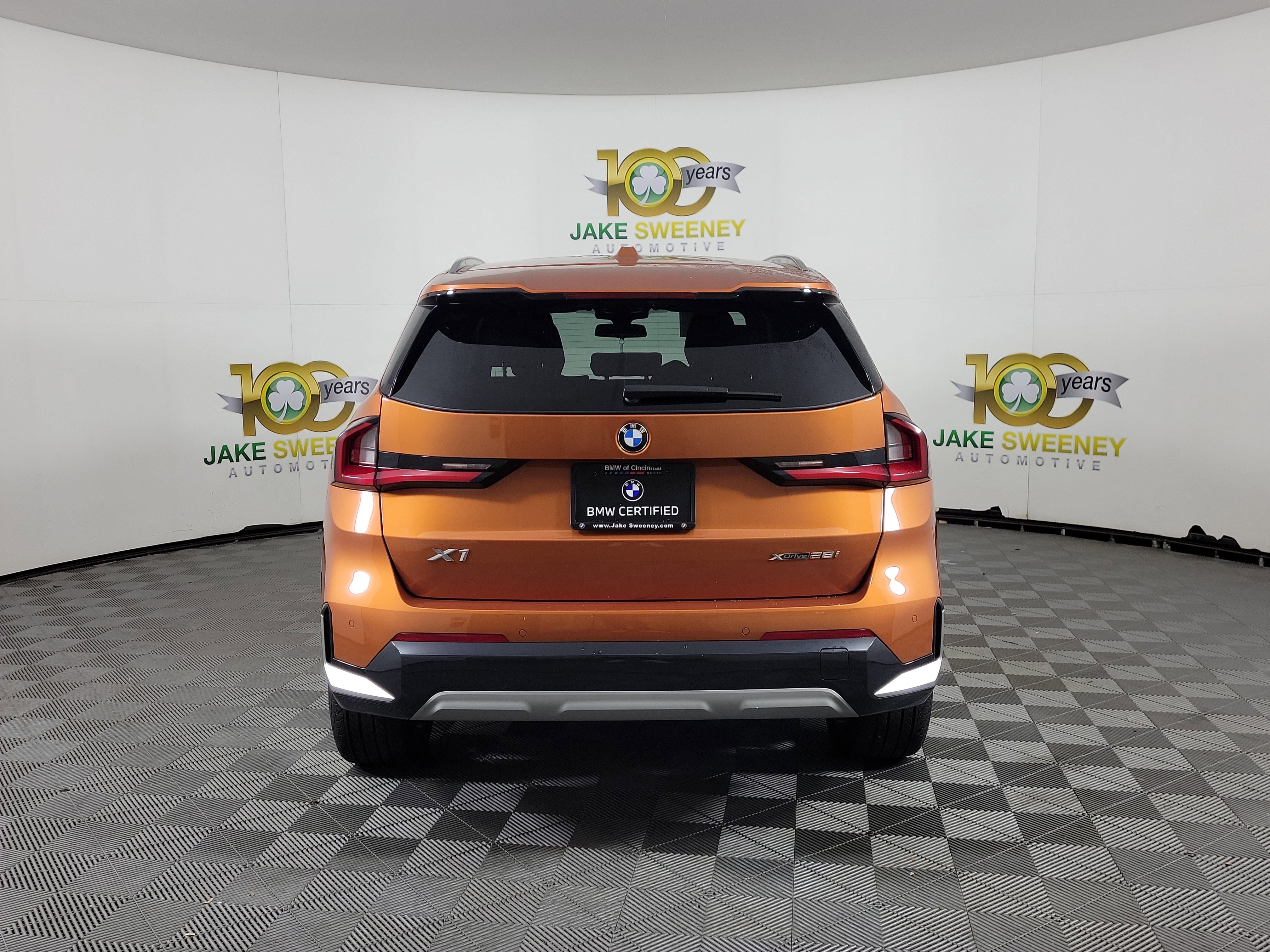 Certified 2025 BMW X1 xDrive28i w/ Technology Package image 6