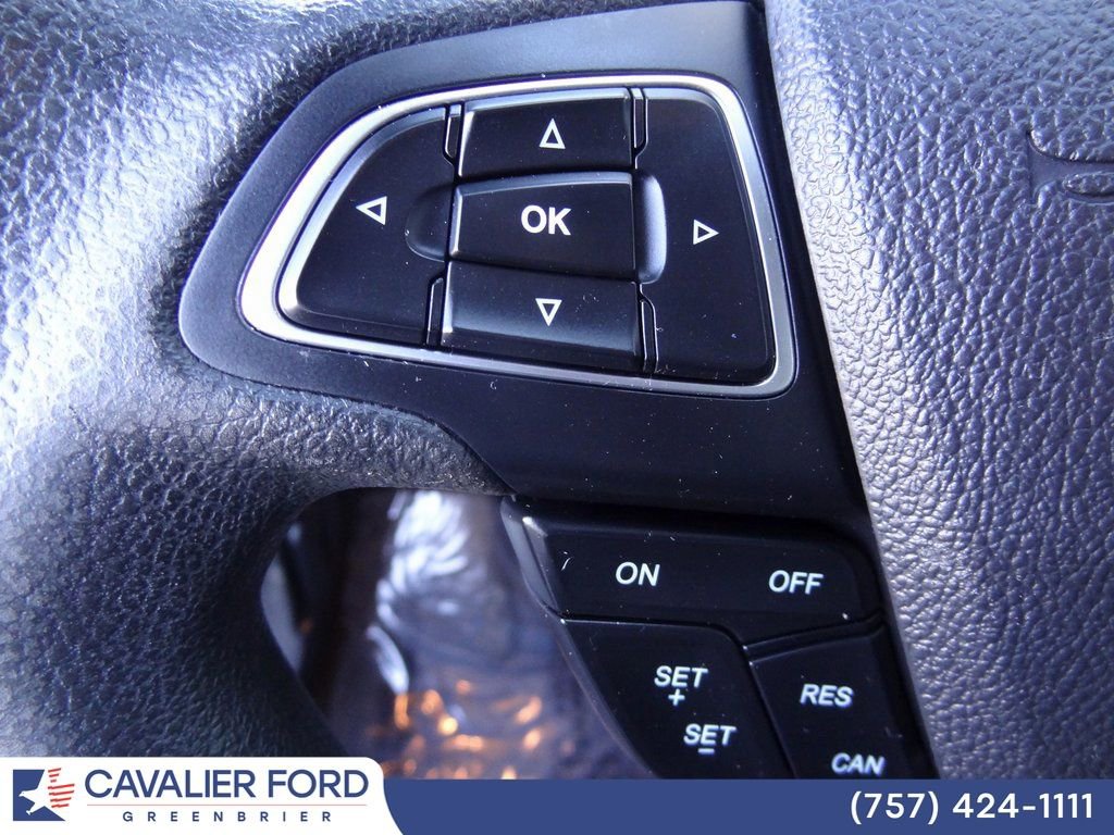 Certified 2018 Ford Focus SE image 17