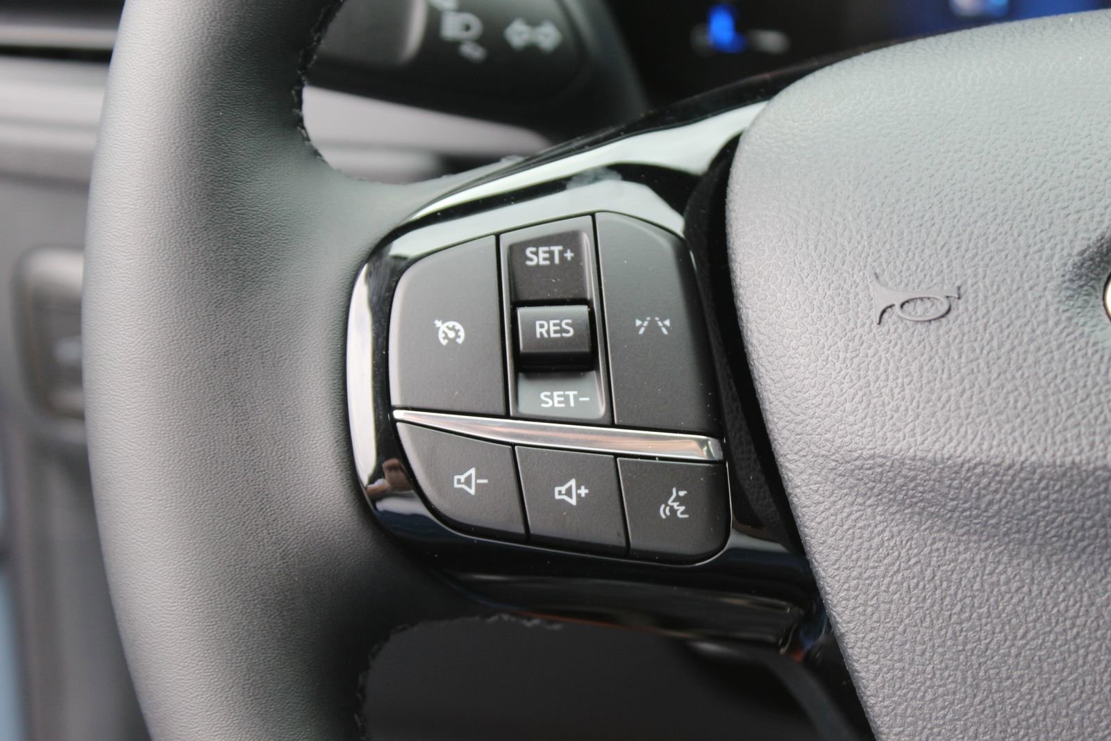 New 2026 Ford Escape Active w/ Cold Weather Package image 24