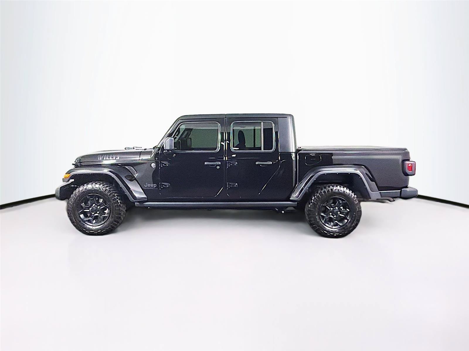 Used 2023 Jeep Gladiator Sport AWD/4WD image 8
