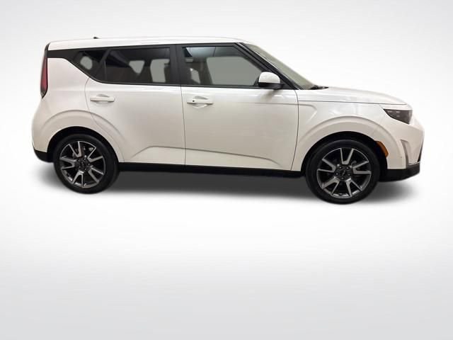 Certified 2024 Kia Soul EX w/ Option Group 015 image 4