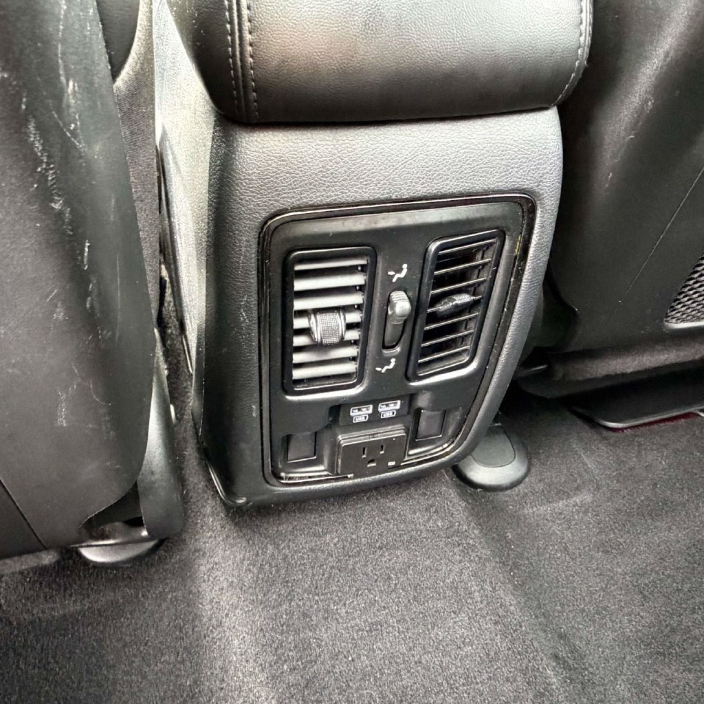 Used 2019 Jeep Grand Cherokee Limited X AWD/4WD image 11