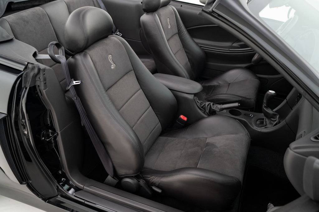 Used 2004 Ford Mustang Cobra RWD image 26