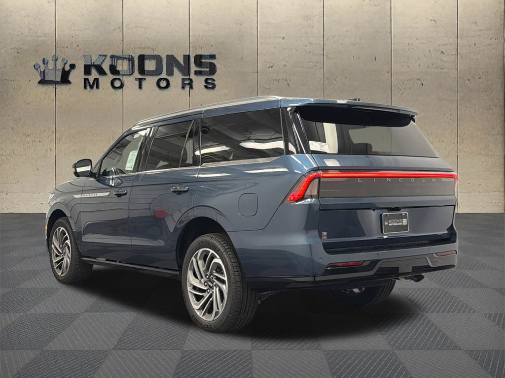 New 2027 Lincoln Navigator Reserve AWD/4WD image 6