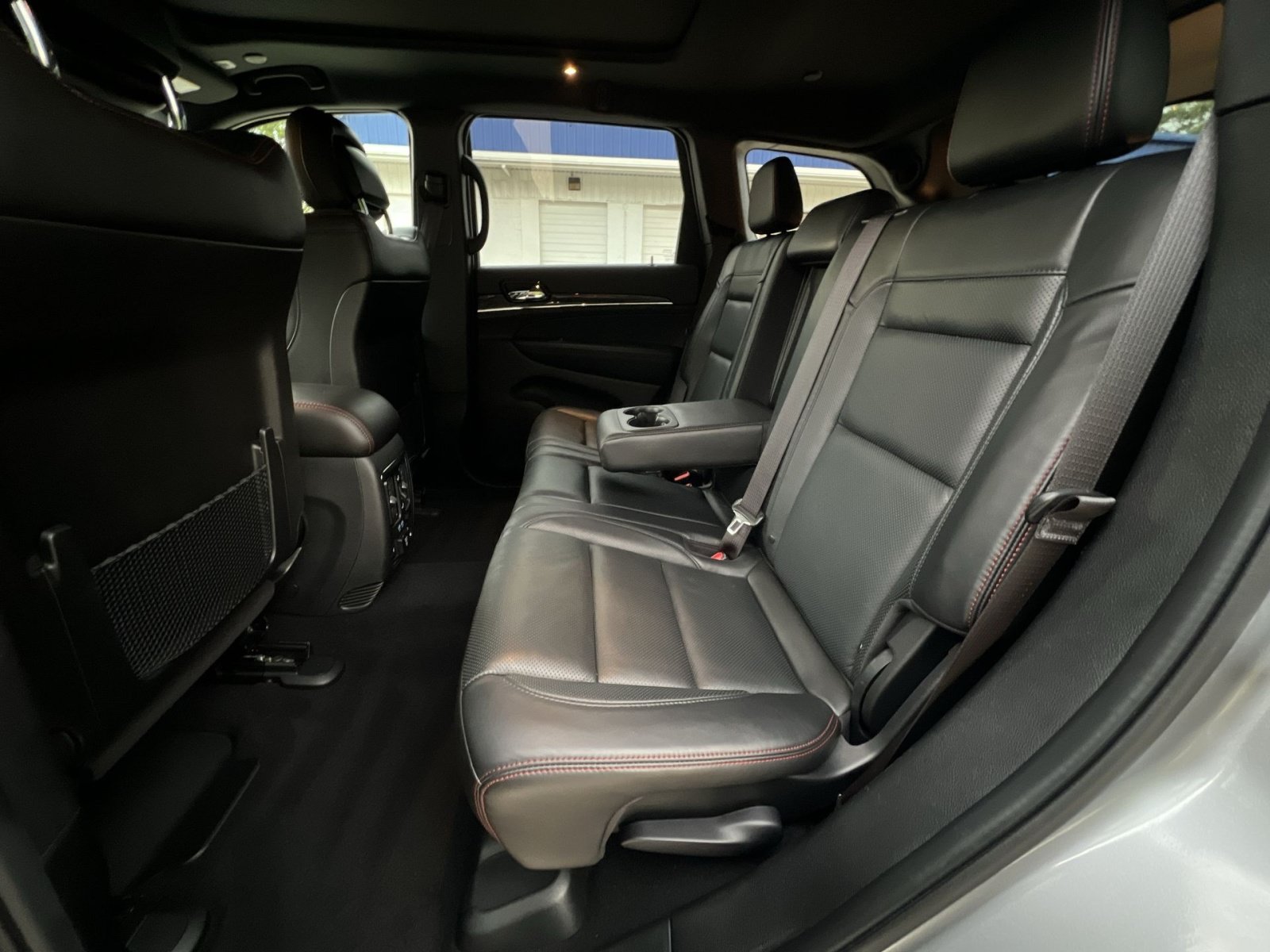 Used 2021 Jeep Grand Cherokee Trailhawk w/ Trailhawk Luxury Group AWD/4WD image 36