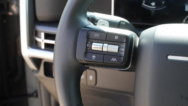 Used 2026 Hyundai Santa Fe SEL FWD image 28