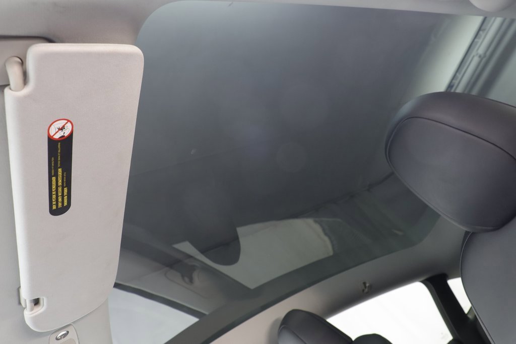 Used 2023 Tesla Model Y Long Range image 14