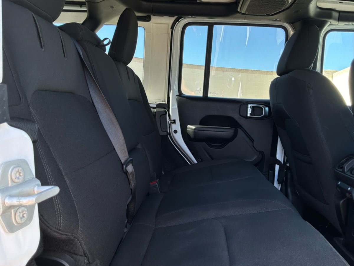 Used 2023 Jeep Wrangler Unlimited w/ Sun & Screen Package AWD/4WD image 20