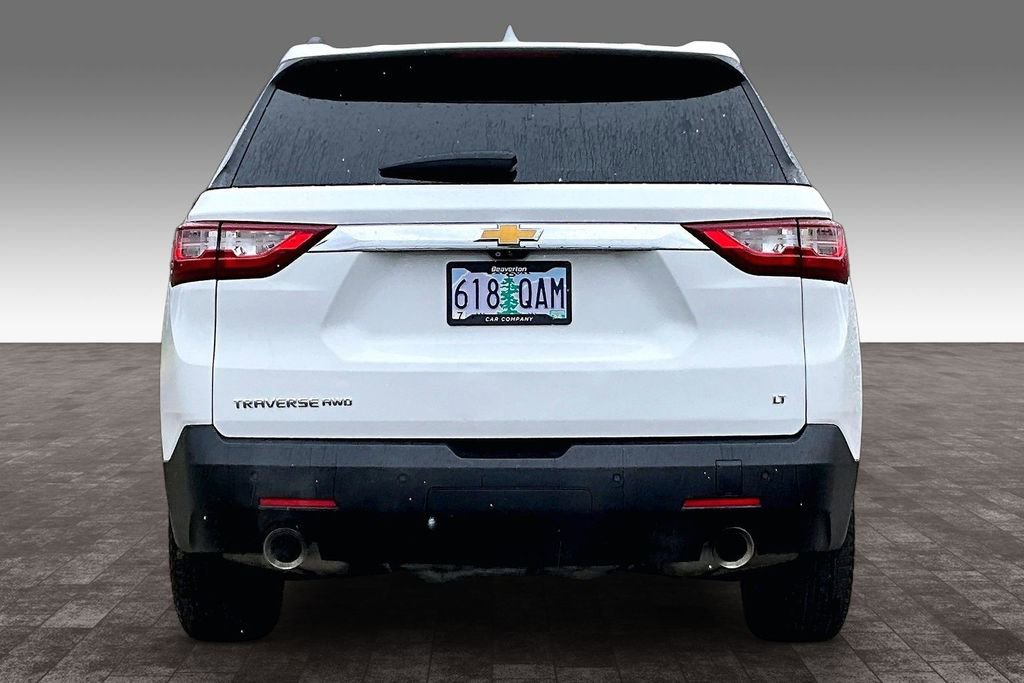 Used 2021 Chevrolet Traverse LT w/ LT Premium Package image 6